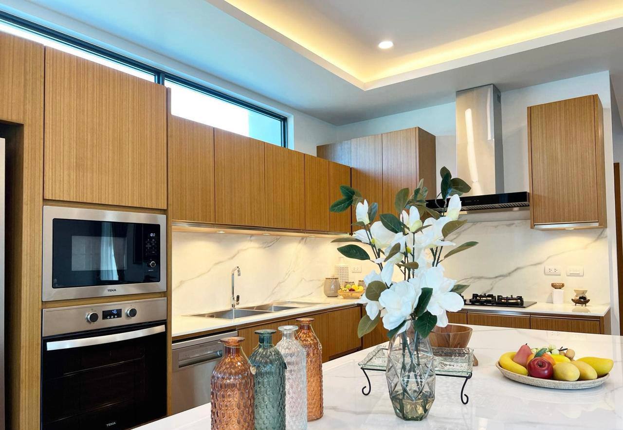 Доска объявлений в Таиланде