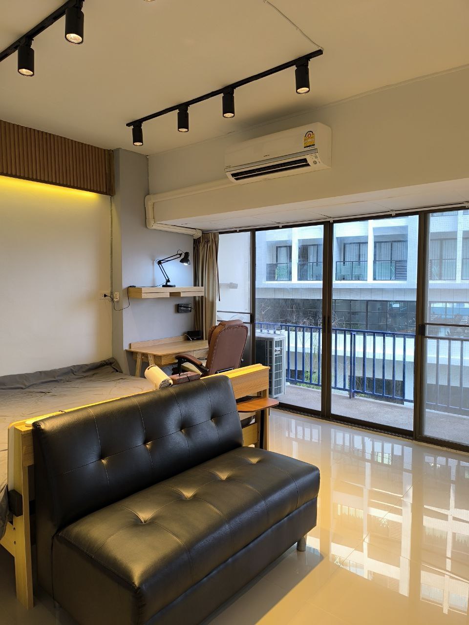 Аренда студии с мебелью и техникой