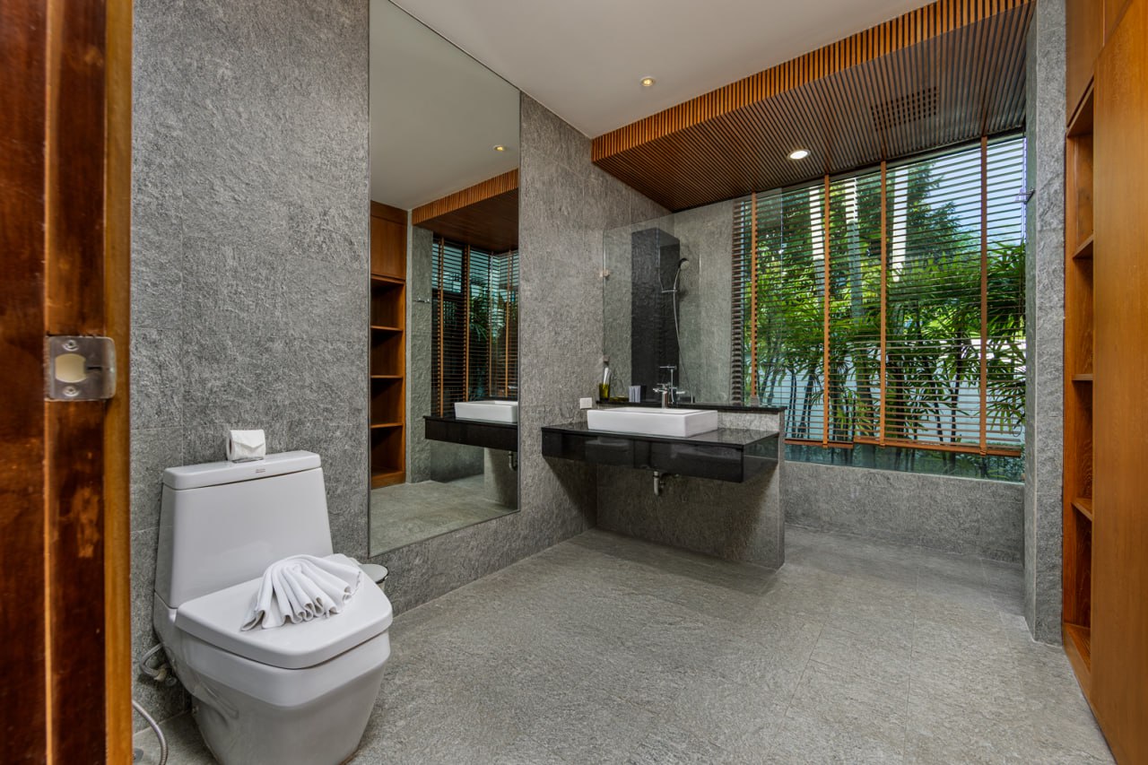 Аренда виллы с бассейном у пляжа