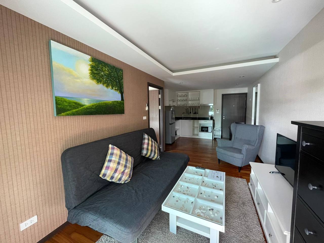 Аренда и продажа квартиры у пляжа