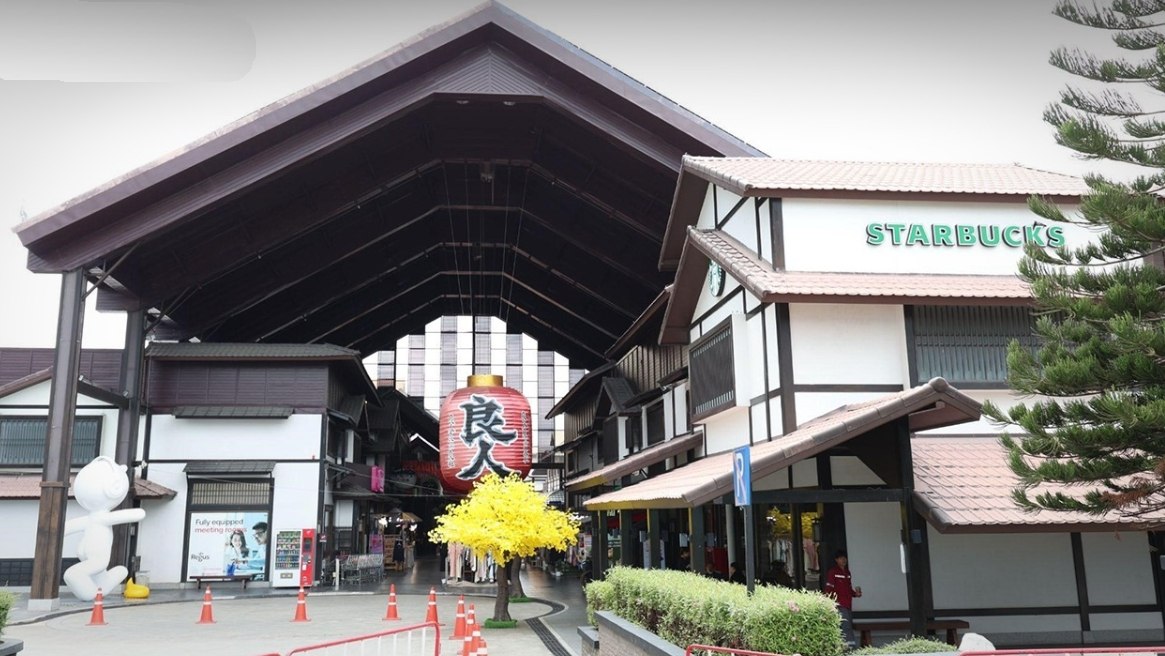 Уникальный торговый центр в японском стиле