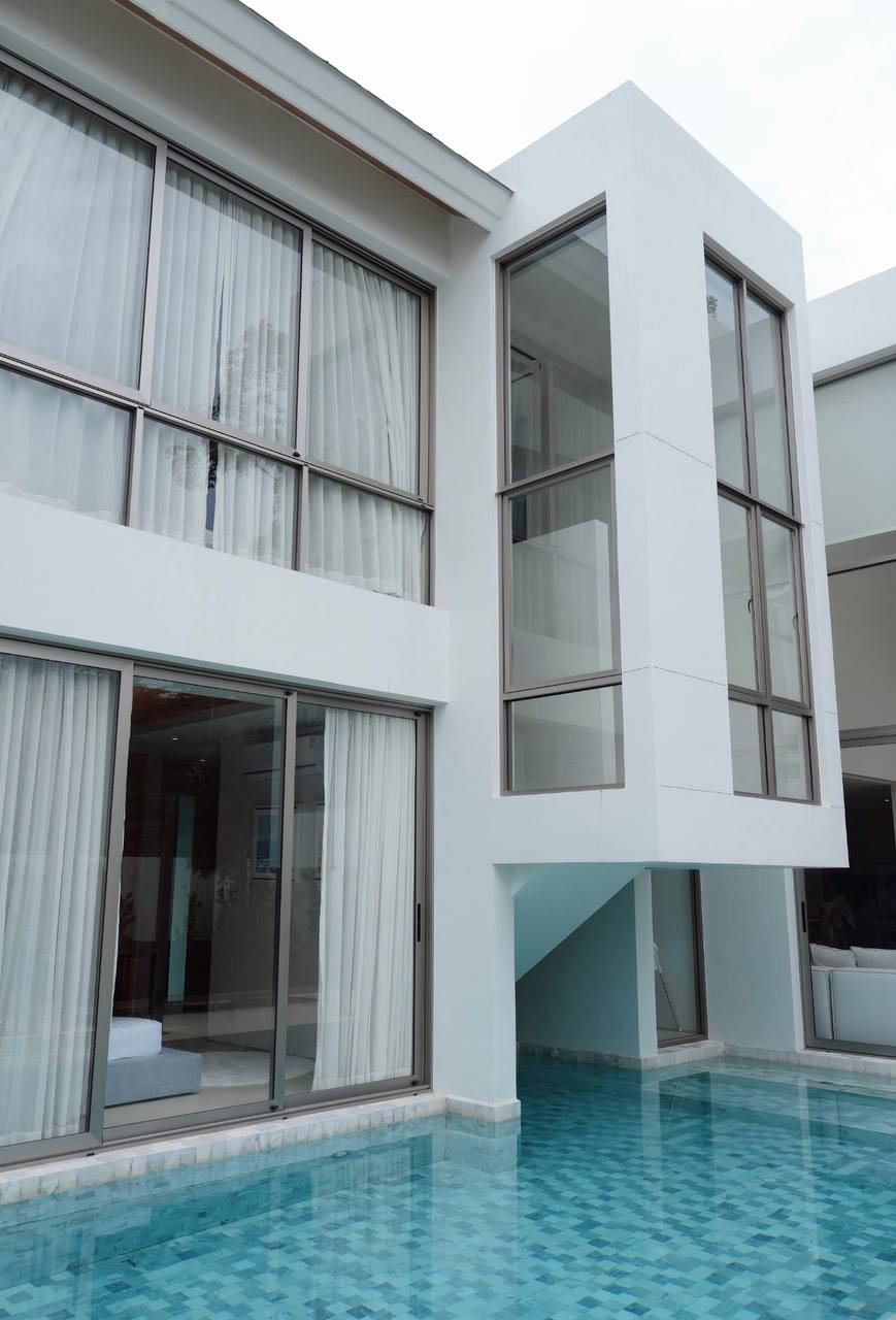 Вилла на Пхукете, 4 спальни, бассейн