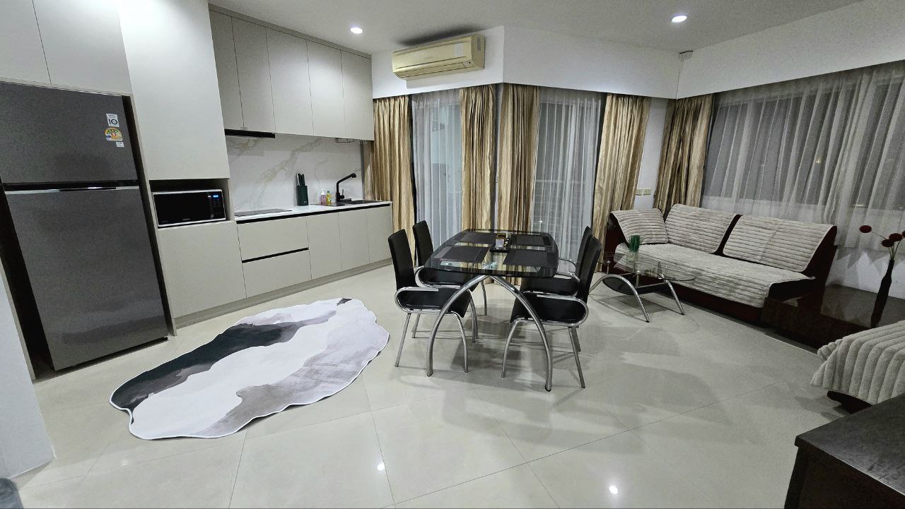 Срочная продажа большой квартиры