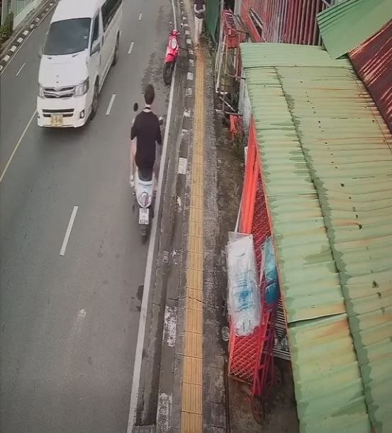 Иностранец угнал мотоцикл на Пхукете