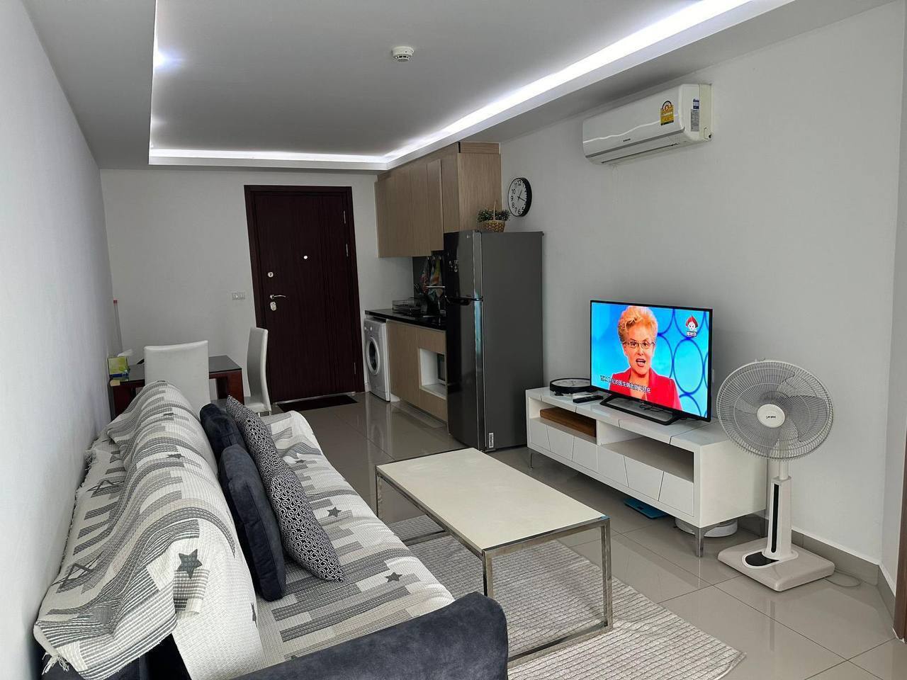 Аренда квартиры с видом на бассейн