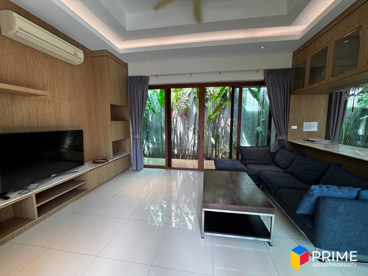 Аренда виллы с бассейном и удобствами