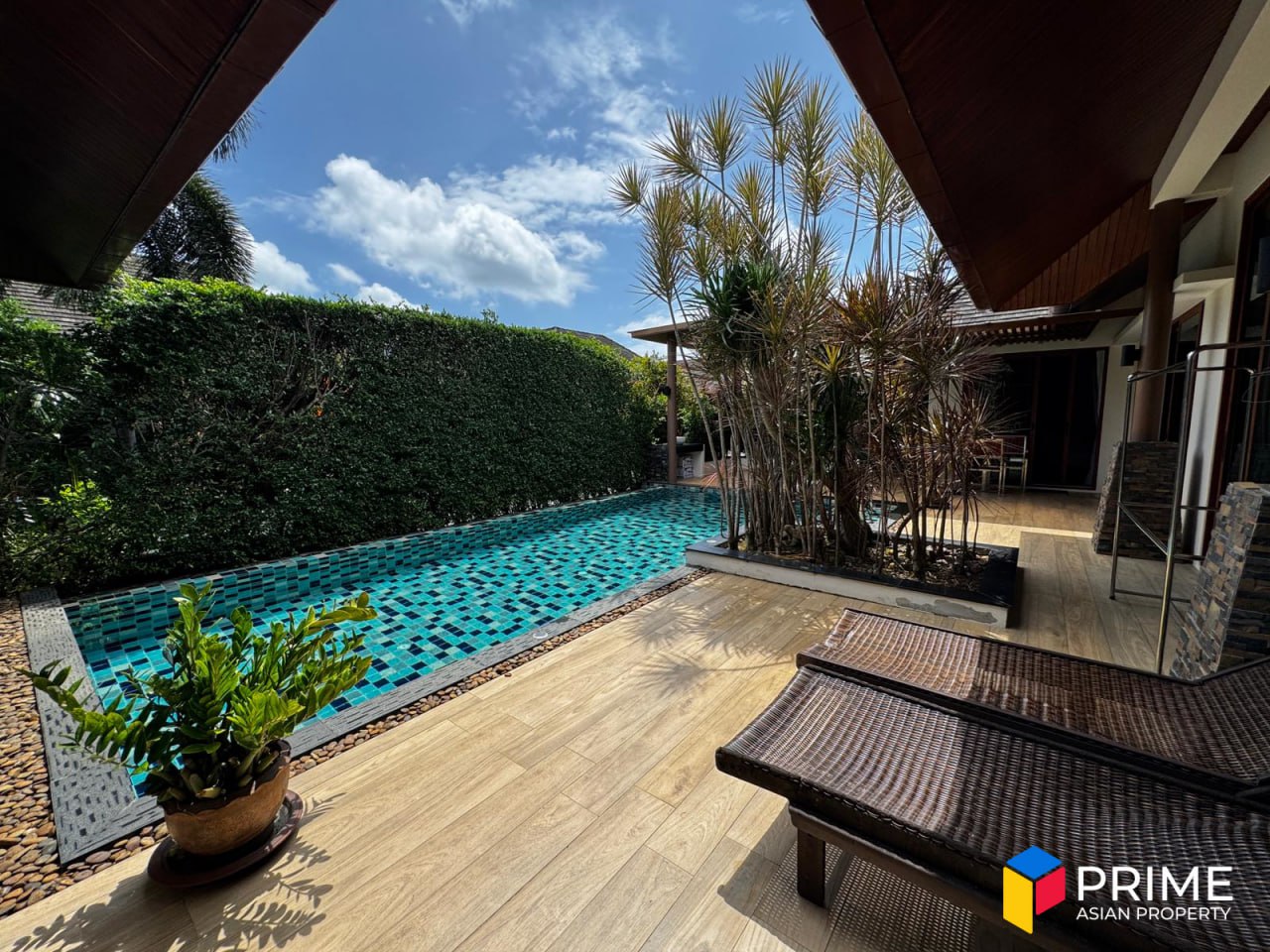 Аренда виллы с бассейном и удобствами