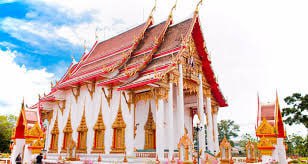 Буддистский храм Ват Чалонг на Пхукете