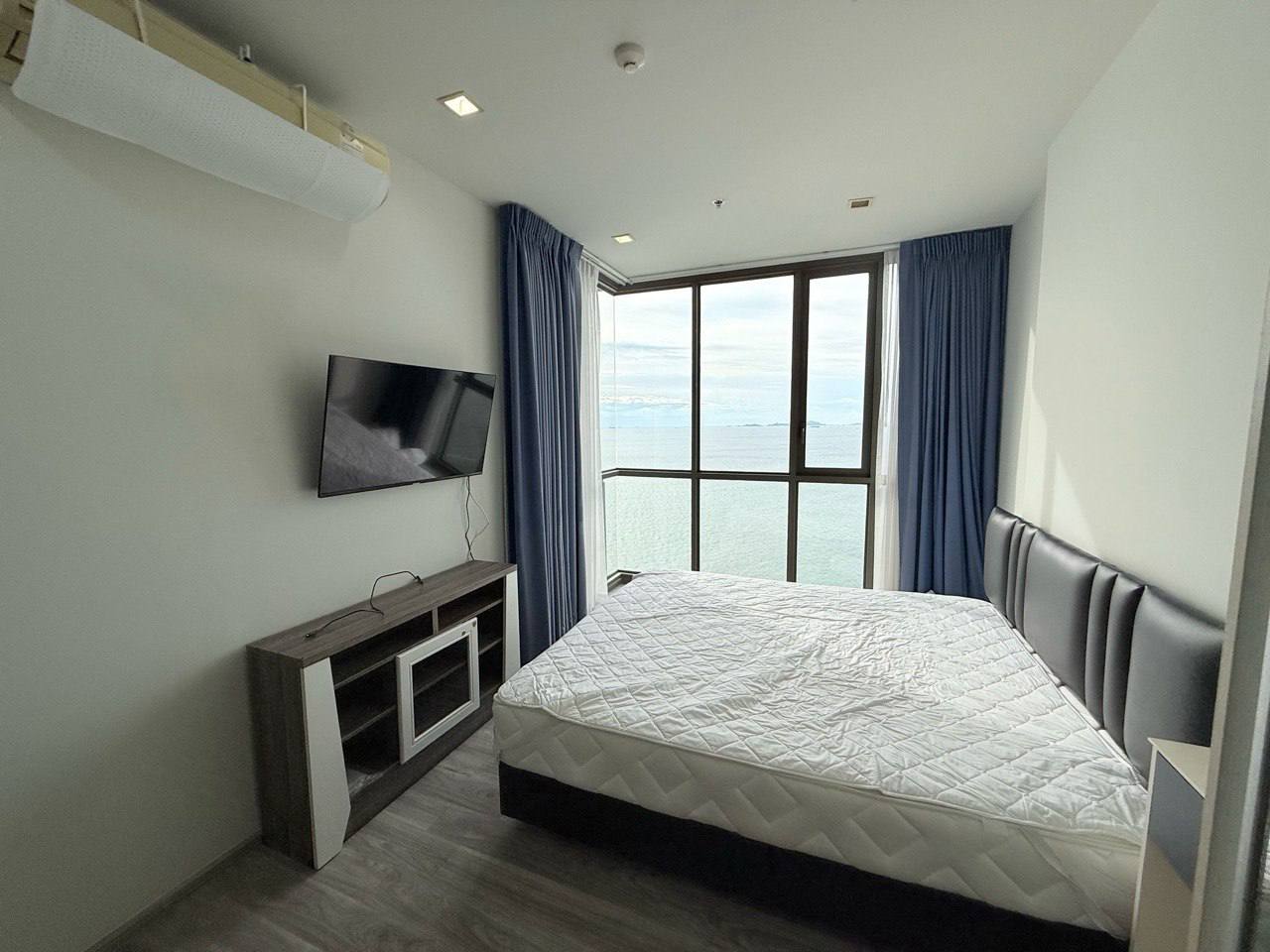 Аренда двухкомнатного апартамента с видом на море