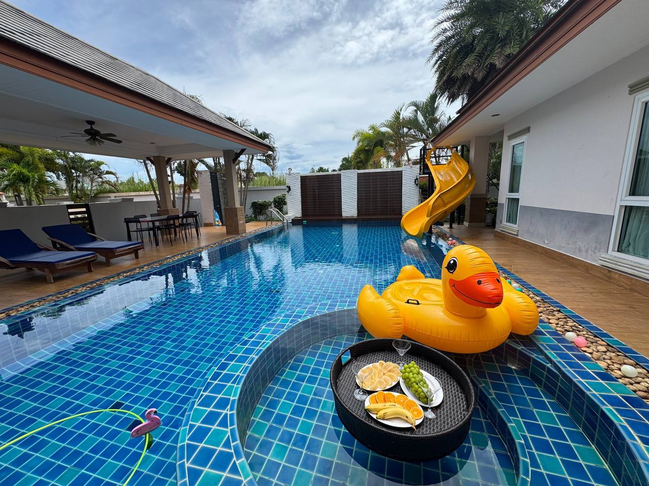 Аренда виллы в районе Хуаяй