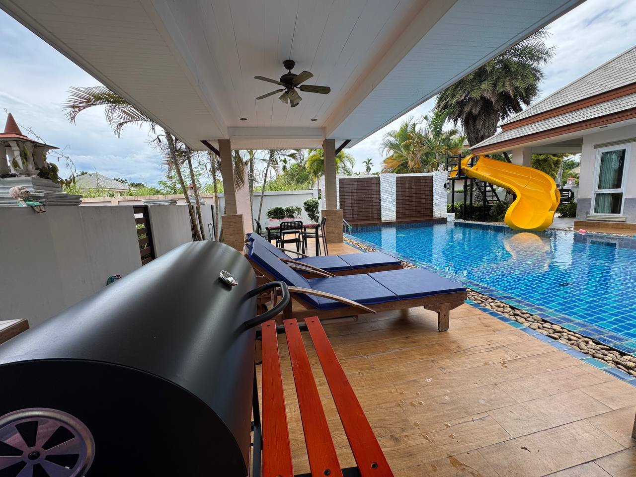 Аренда виллы в районе Хуаяй