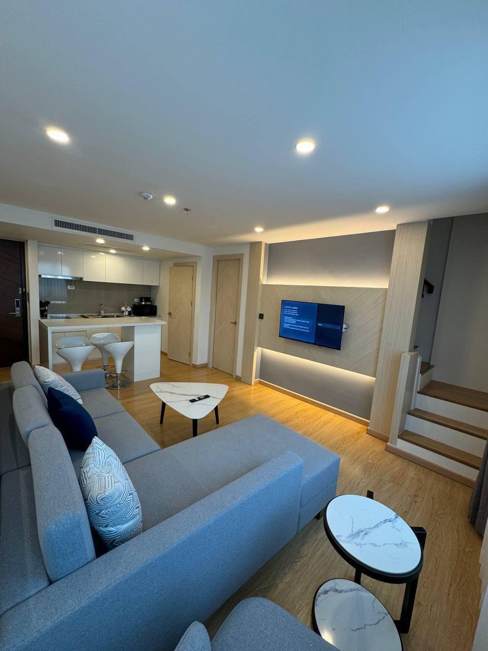 Аренда двухуровневых апартаментов