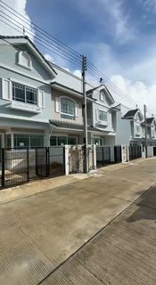 Аренда нового таунхауса в посёлке