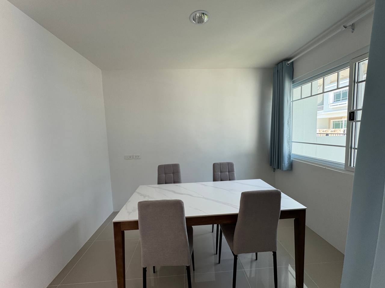 Аренда нового таунхауса в посёлке