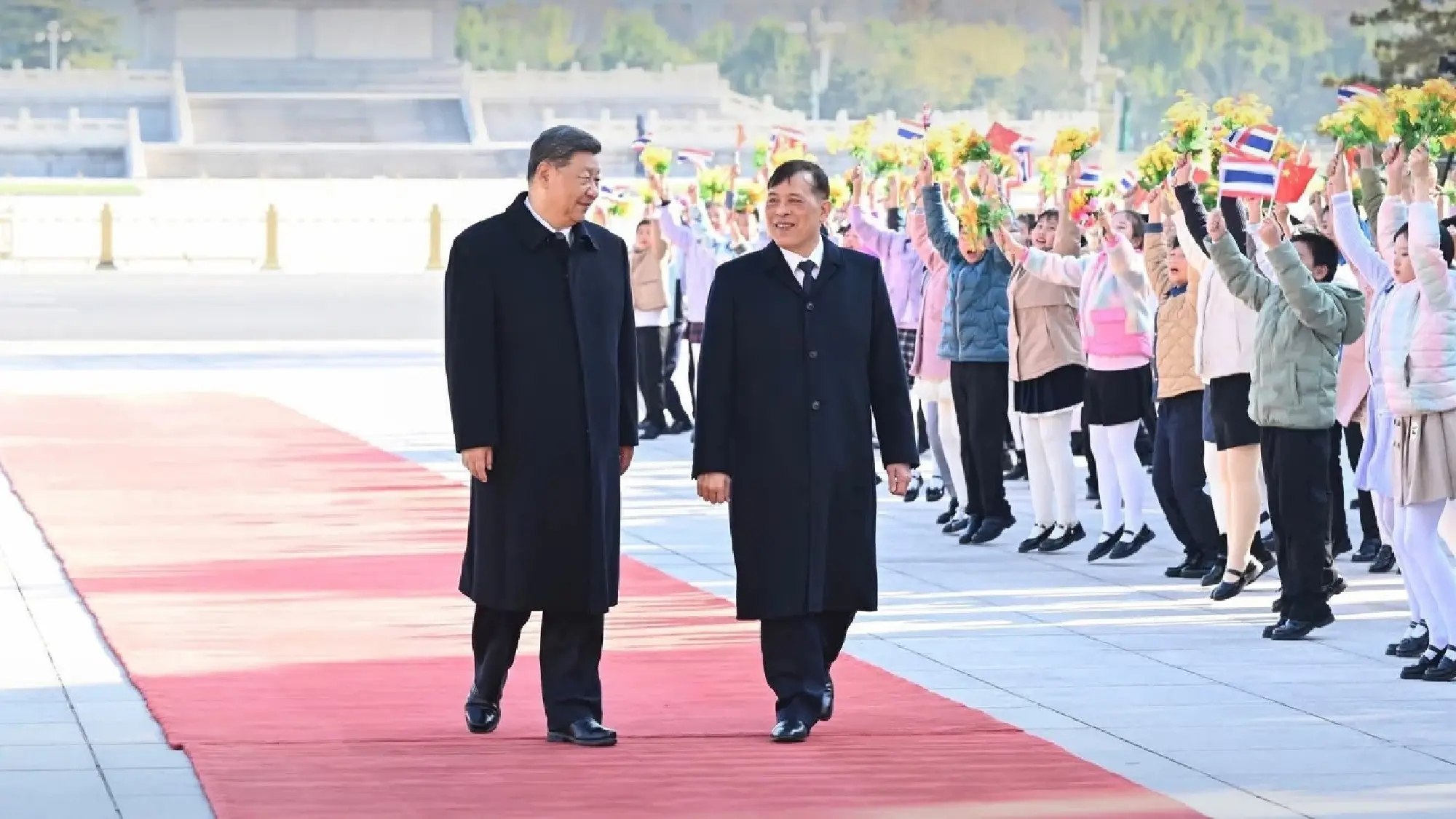 Король Таиланда с визитом в Китае