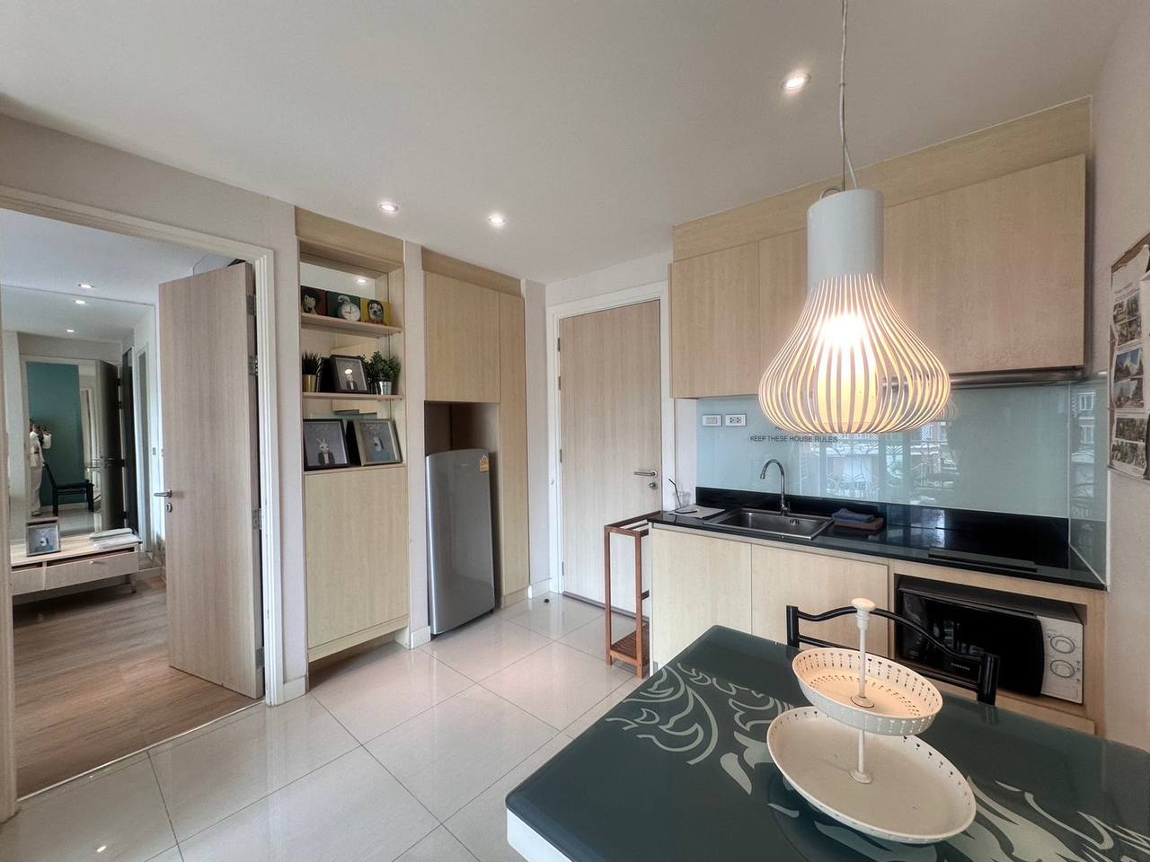 Аренда кондо с видом на бассейн