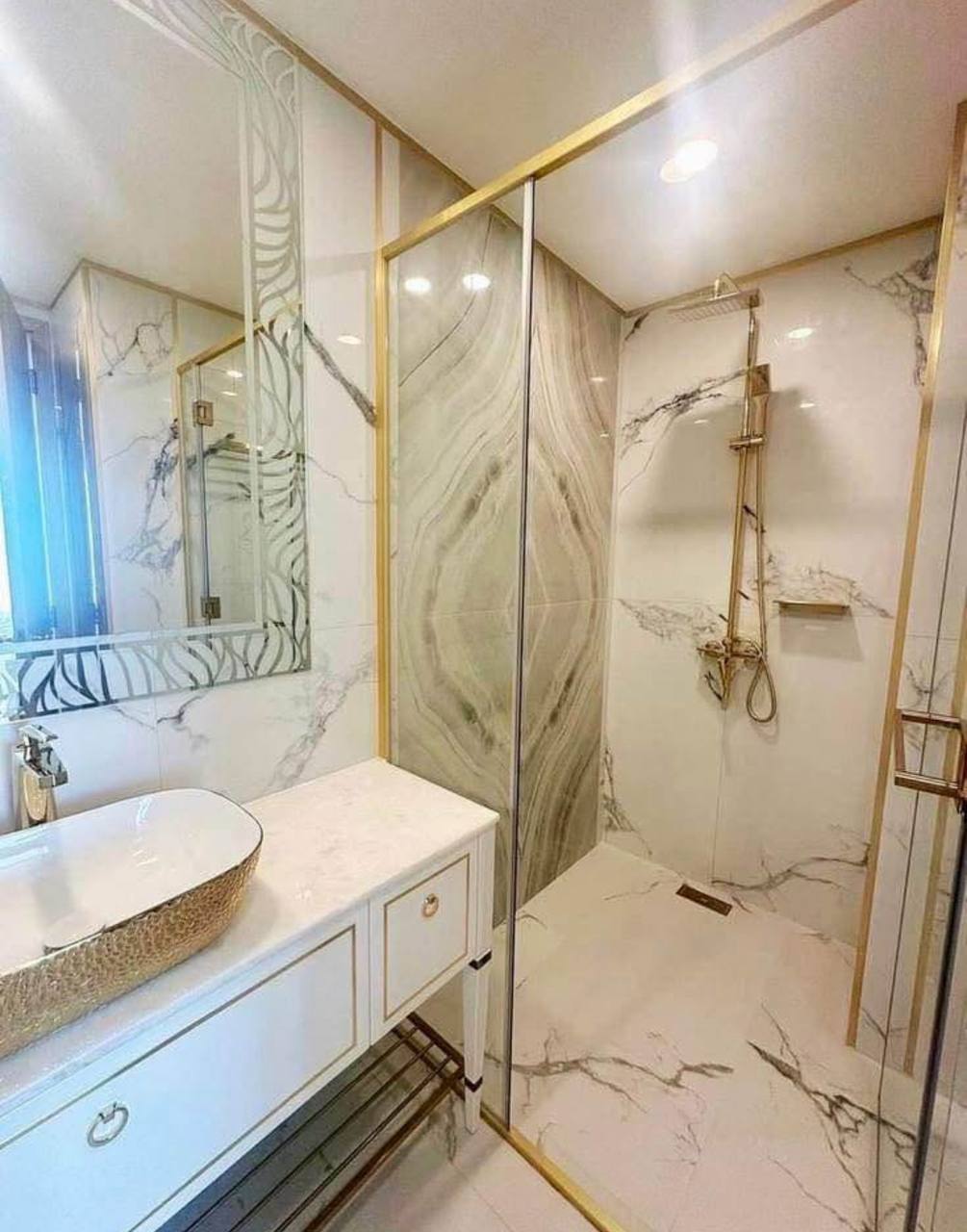 Доска объявлений в Таиланде