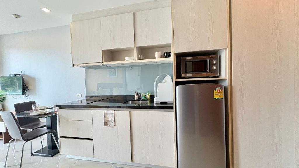 Аренда апартаментов с бассейном у пляжа