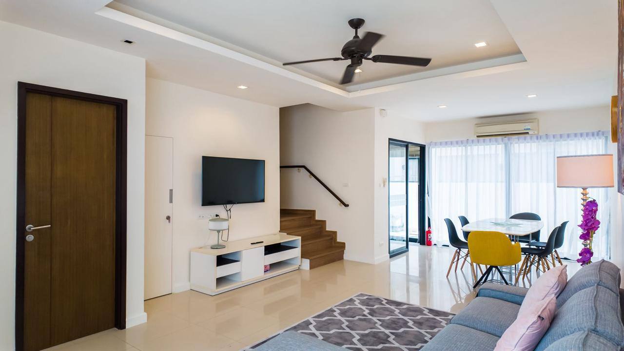 Уютный таунхаус рядом с лагуной