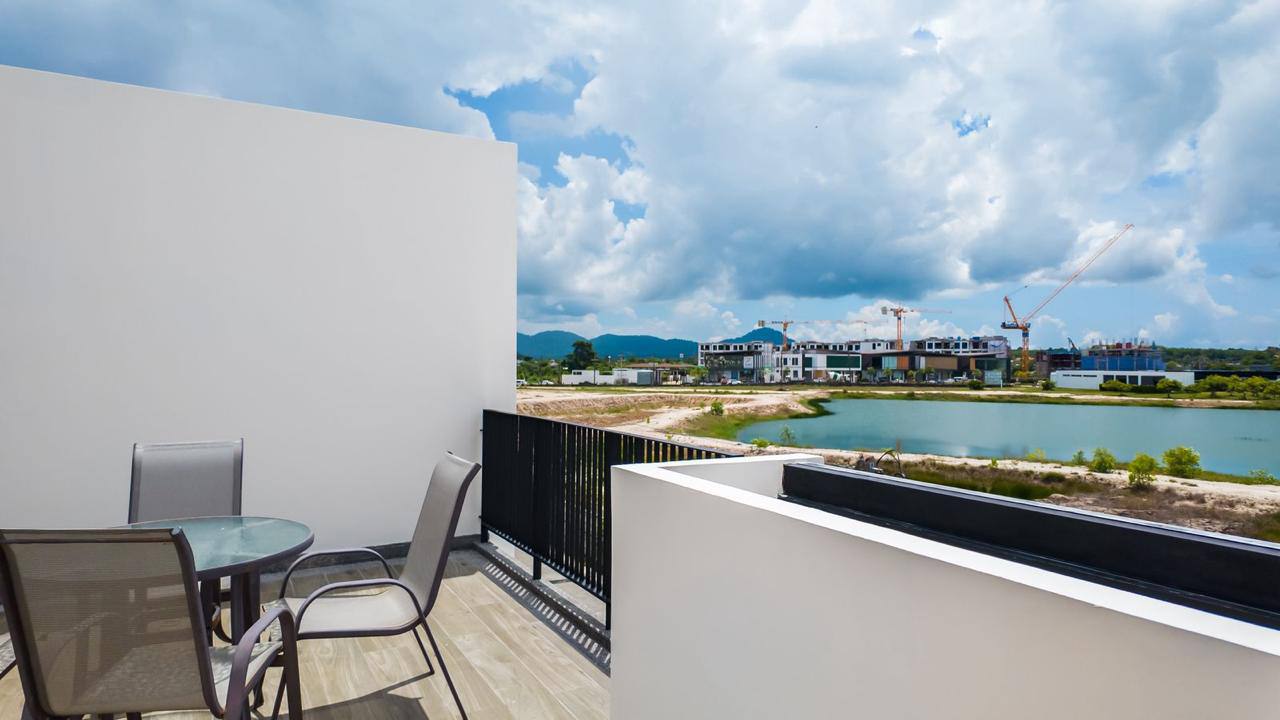 Уютный таунхаус рядом с лагуной