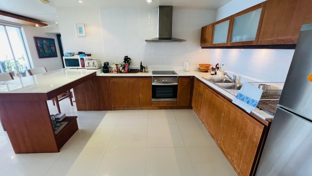 Доска объявлений в Таиланде