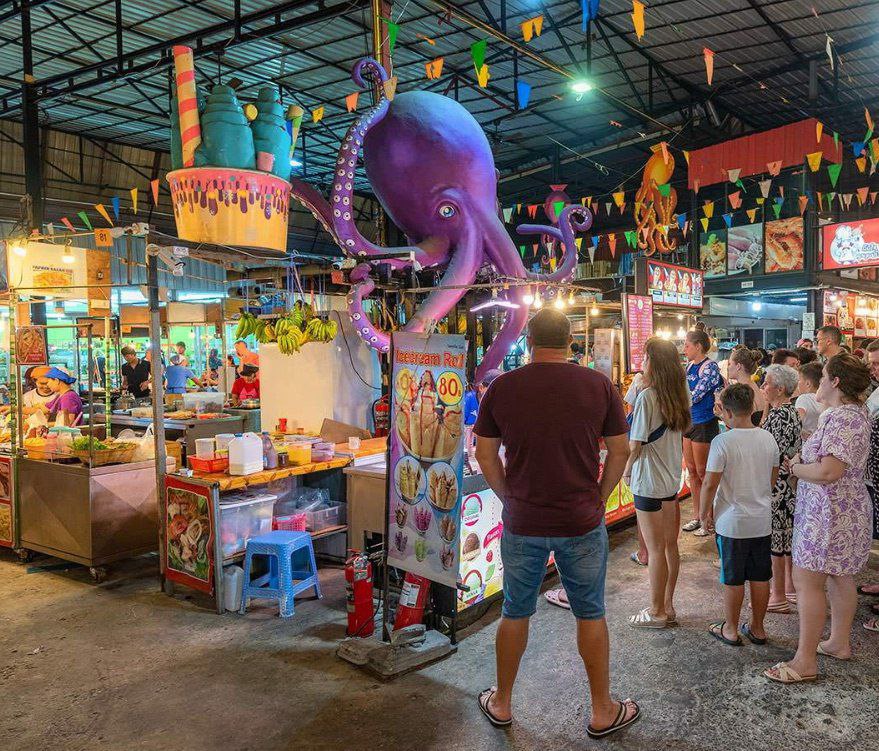 Ночной рынок Ката на Пхукете