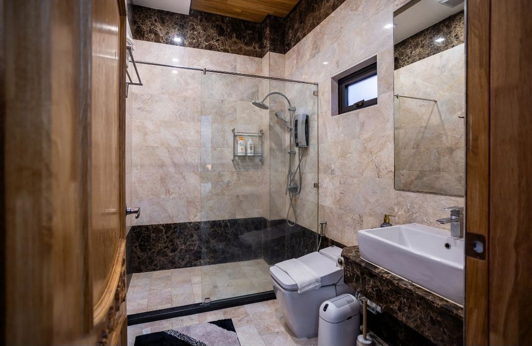 Аренда виллы с бассейном в Найхарн