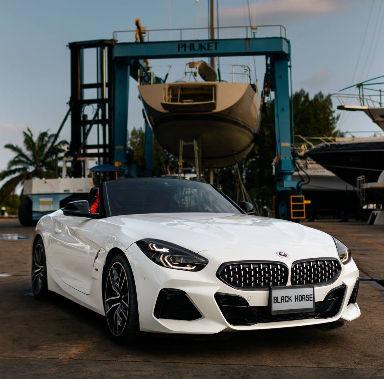 Аренда автомобилей и супер-байков