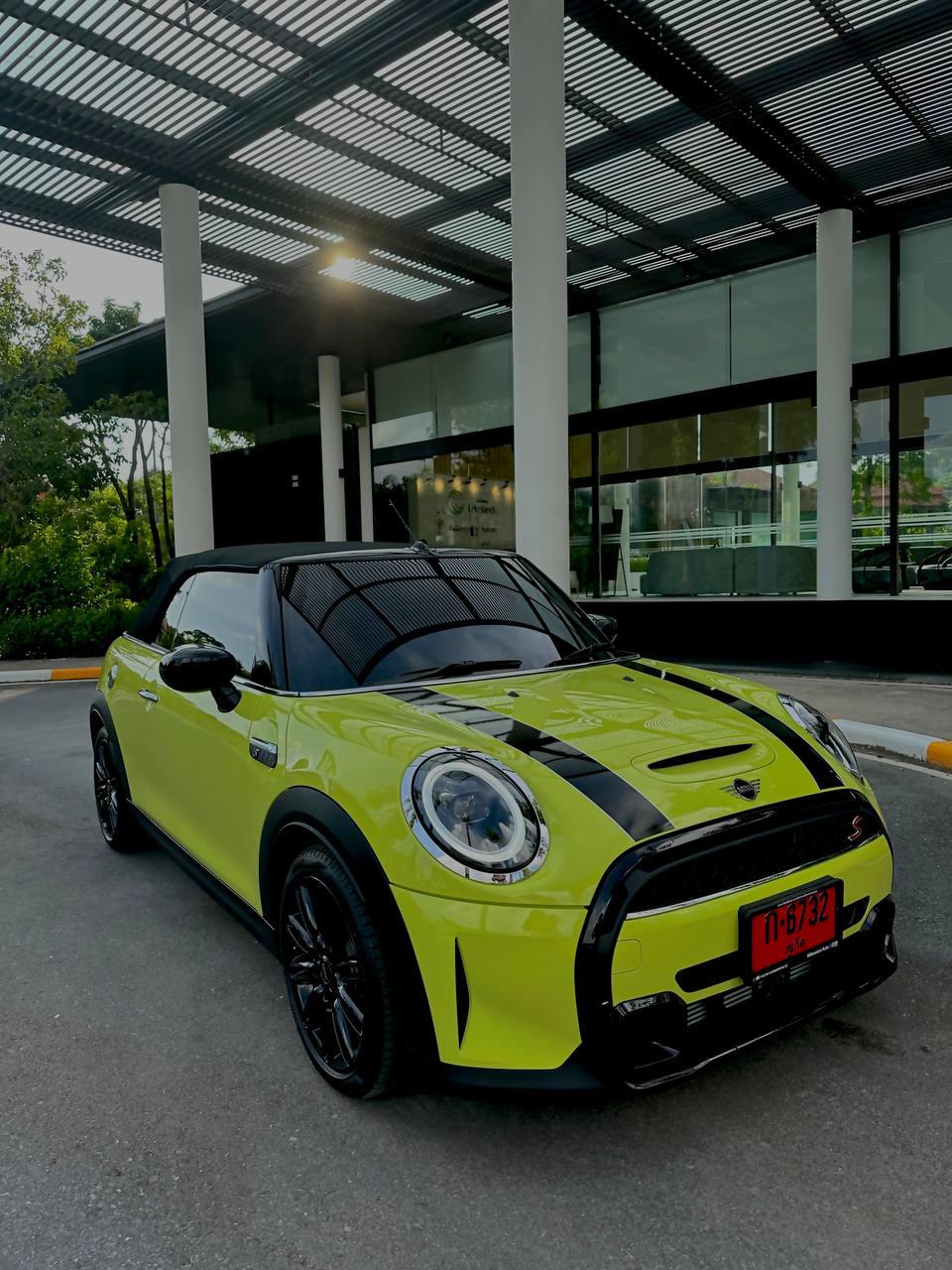 Аренда автомобилей и супер-байков