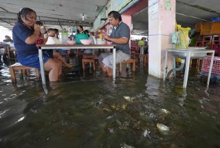 Необычный ресторан-аквапарк в Таиланде