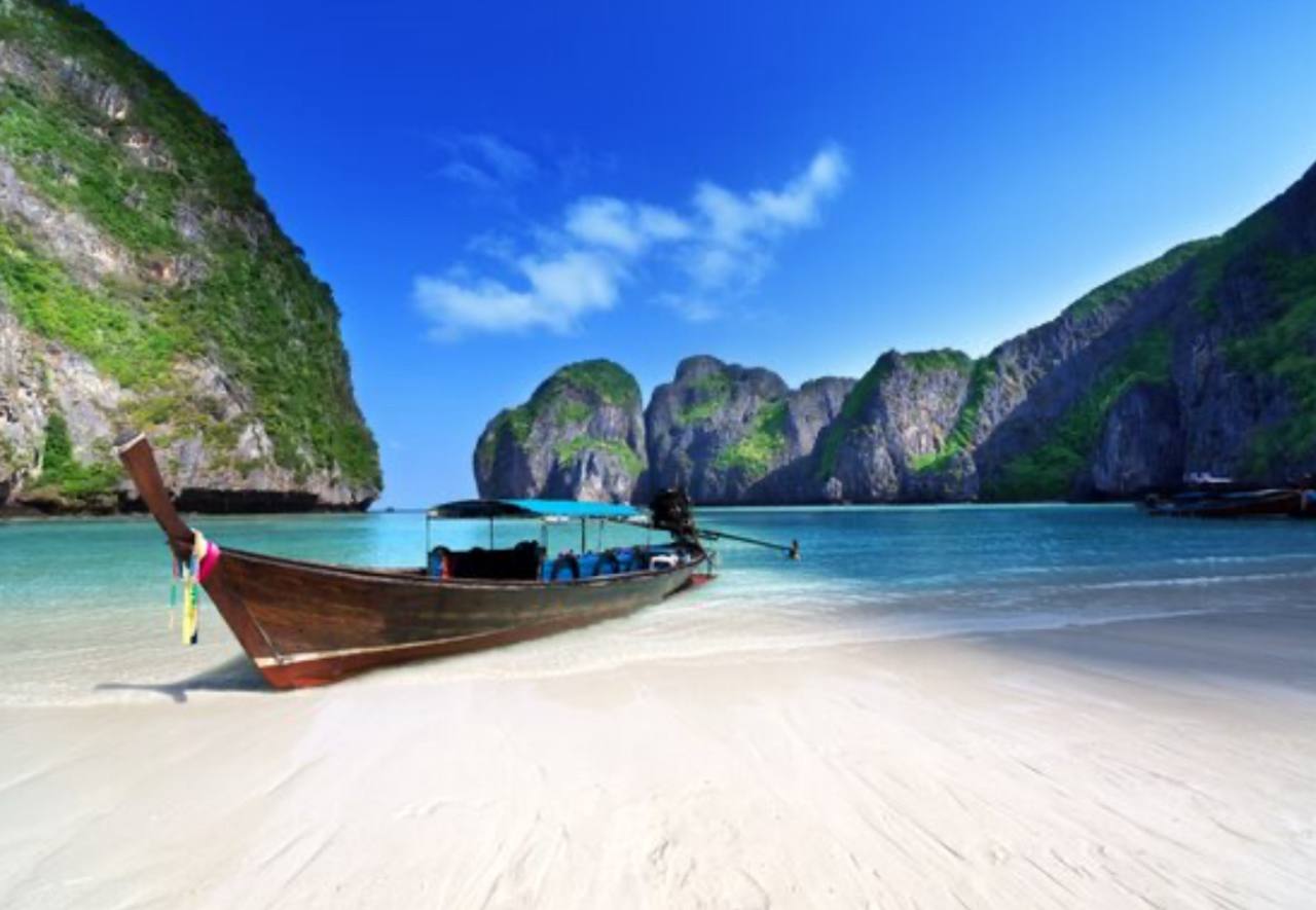 Ясный день и интересные факты о Пхукете