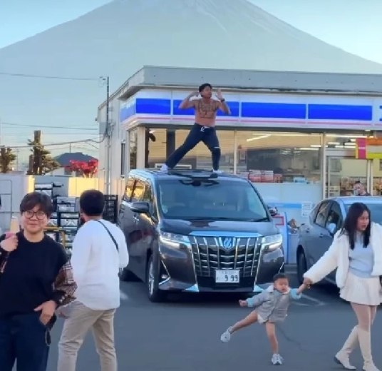 Инцидент с тайским блогером в Японии