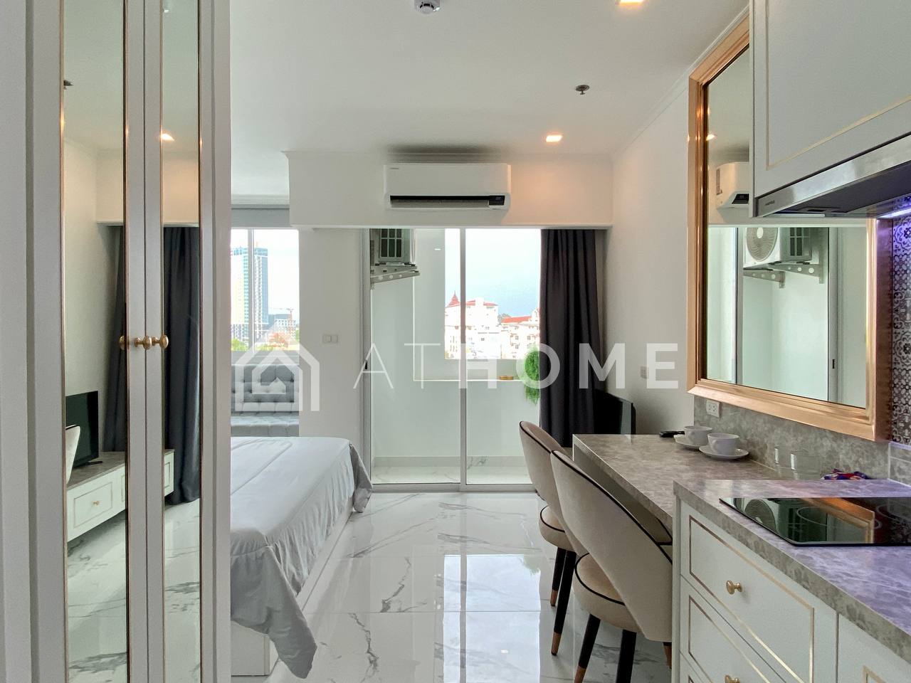 Аренда студии в Джомтьене