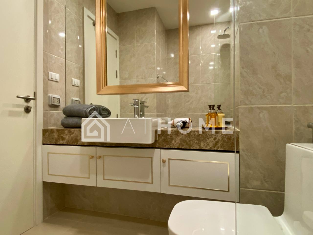 Аренда студии в Джомтьене