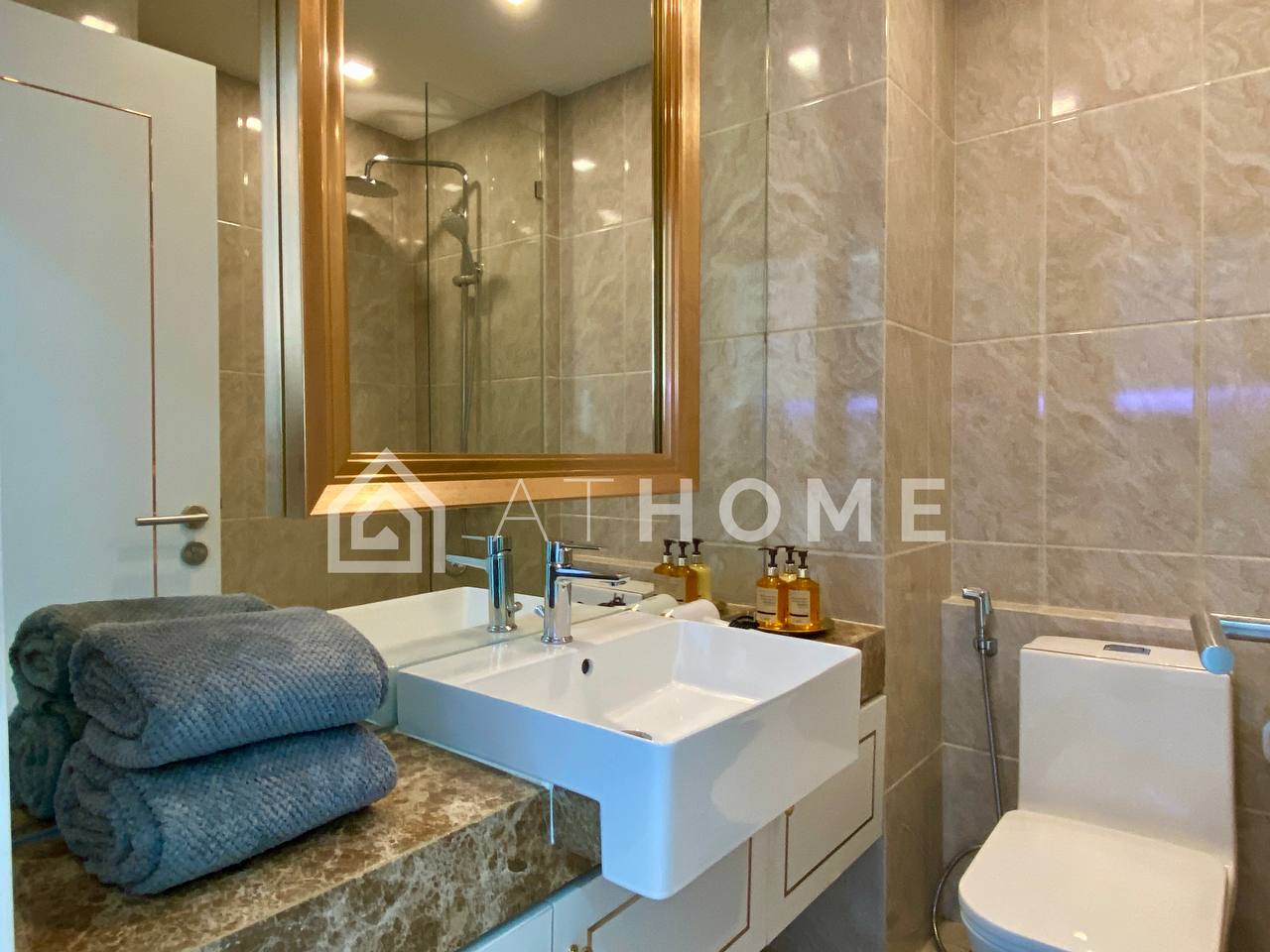 Аренда студии в Джомтьене