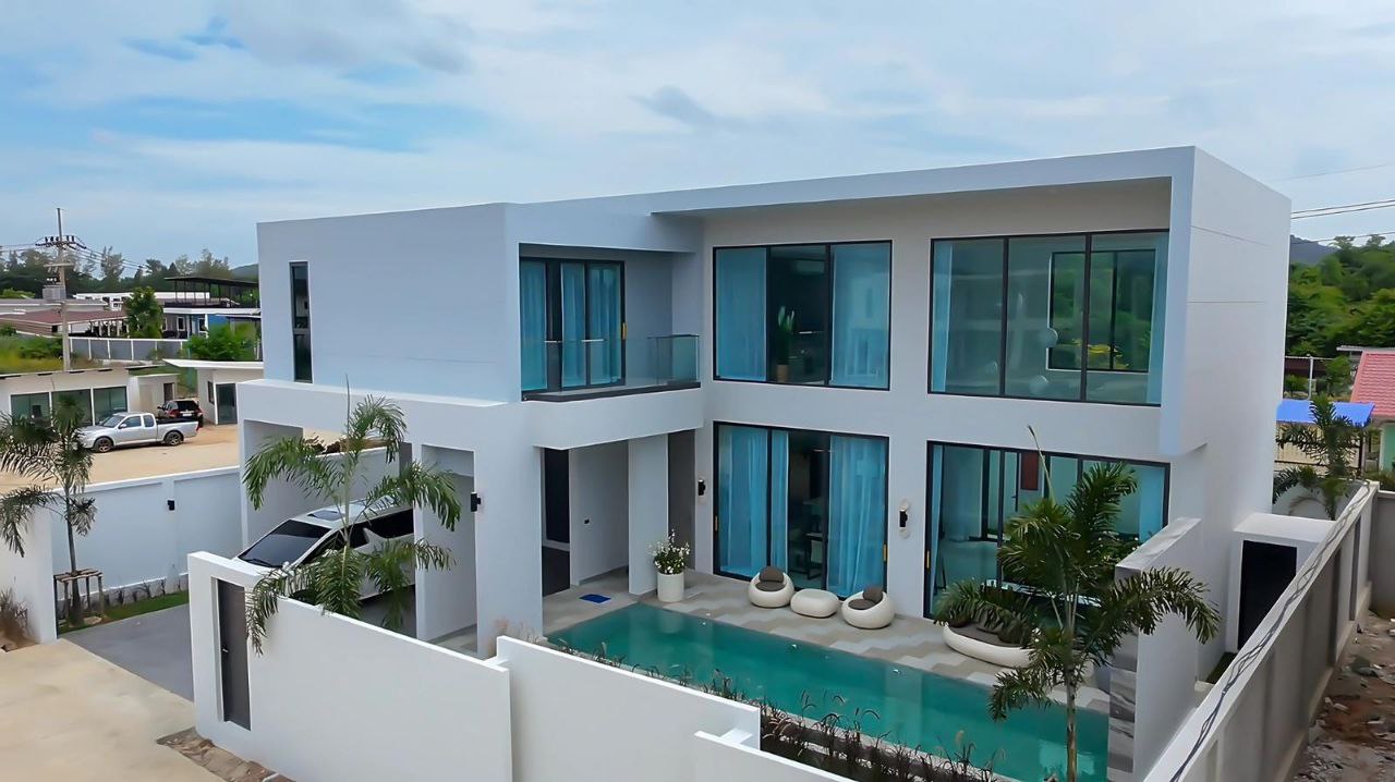 Продажа роскошной виллы в Паттайе