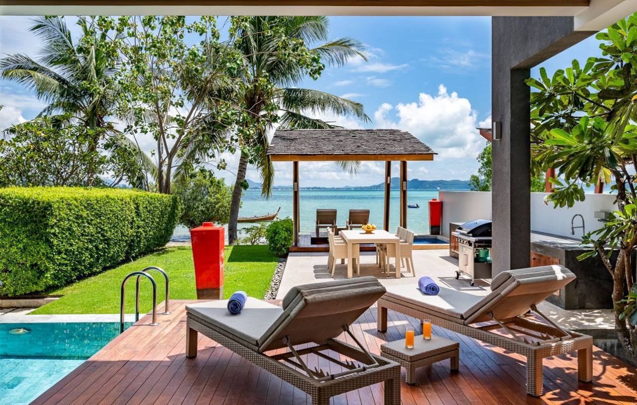 Роскошная вилла с видом на море