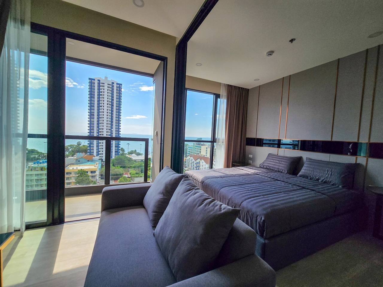 Доска объявлений в Таиланде