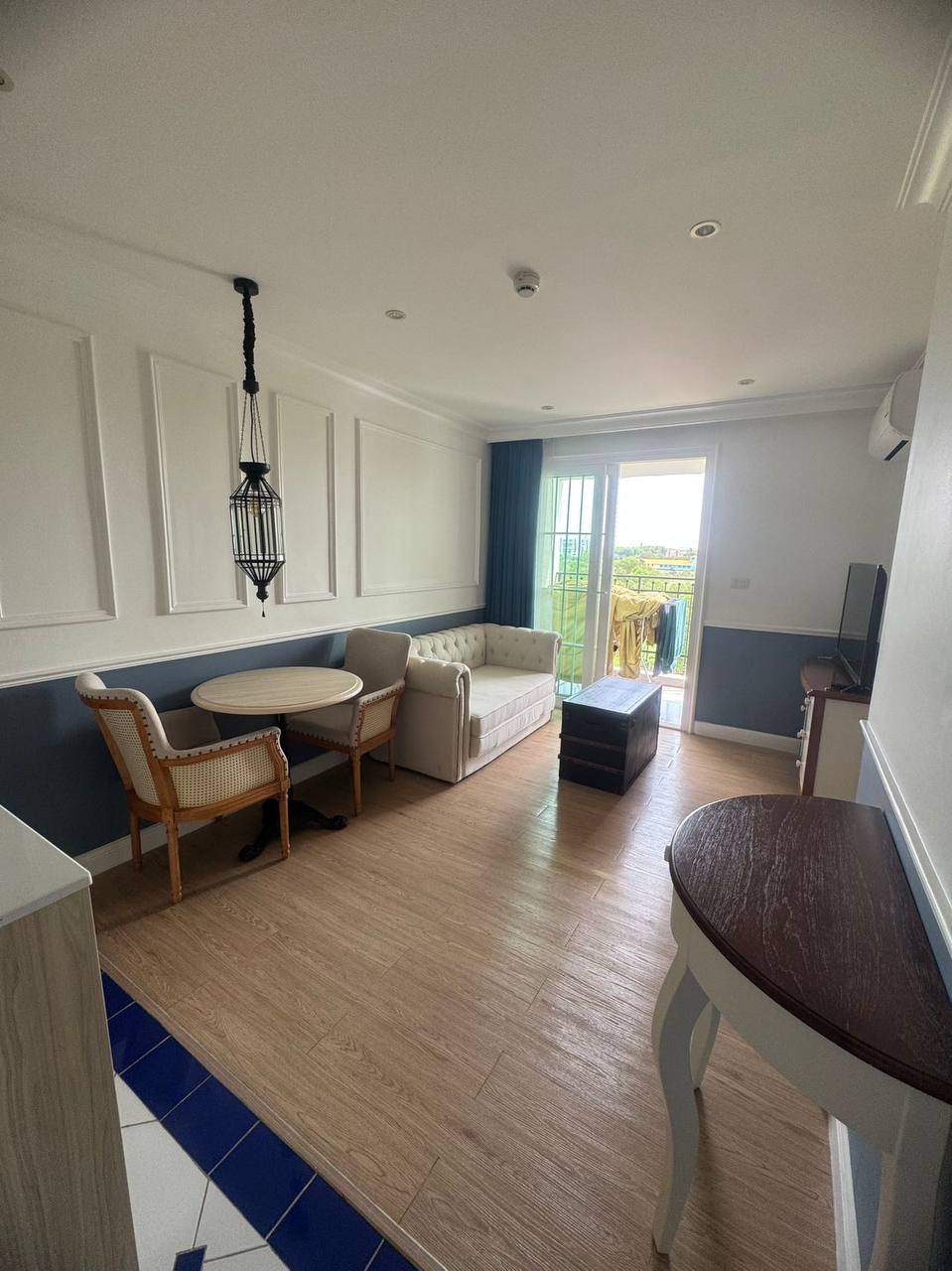 Продажа квартиры и услуги