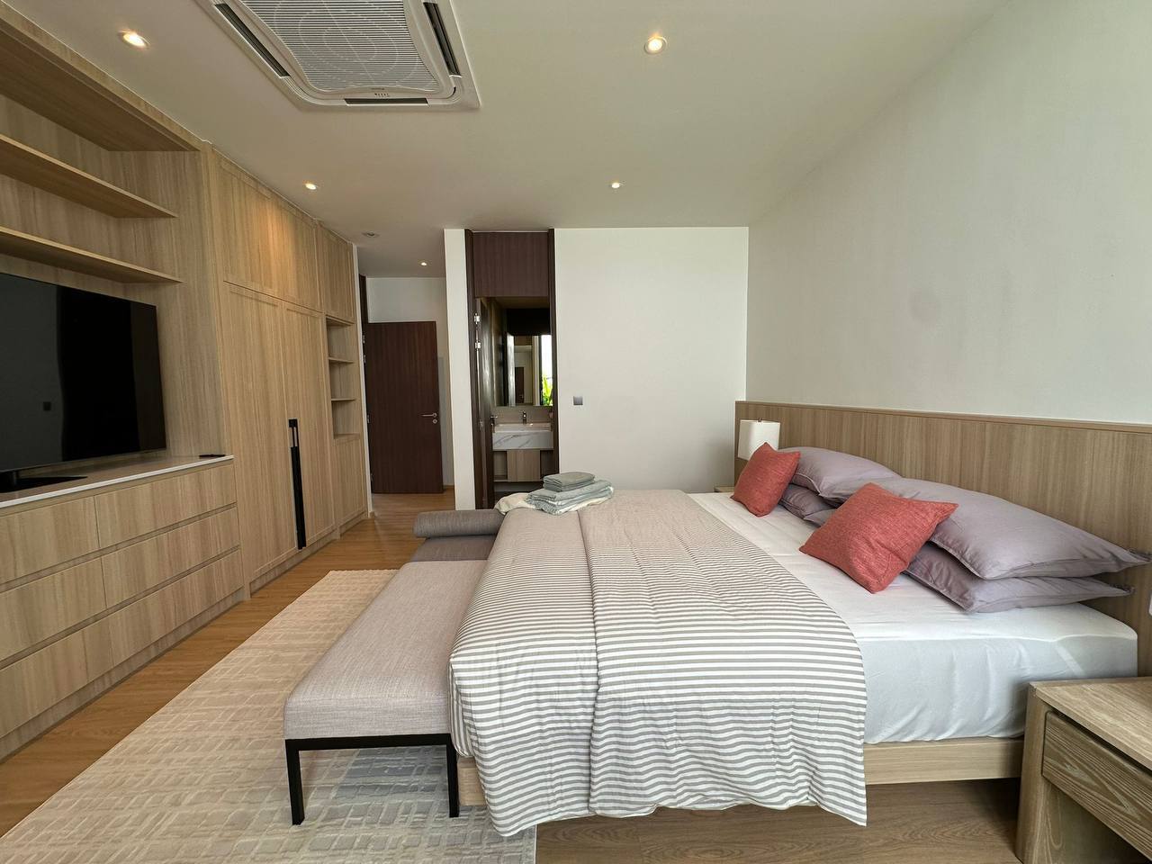 Доска объявлений в Таиланде