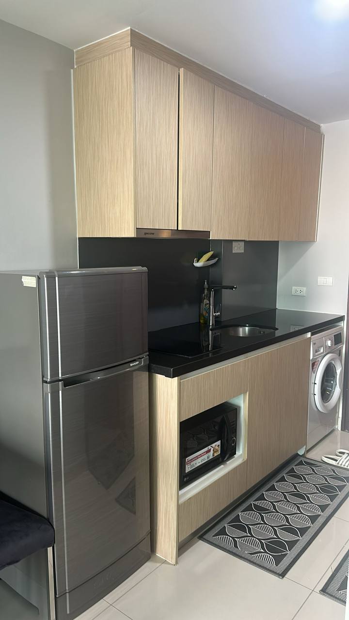 Семейный номер с видом на бассейн