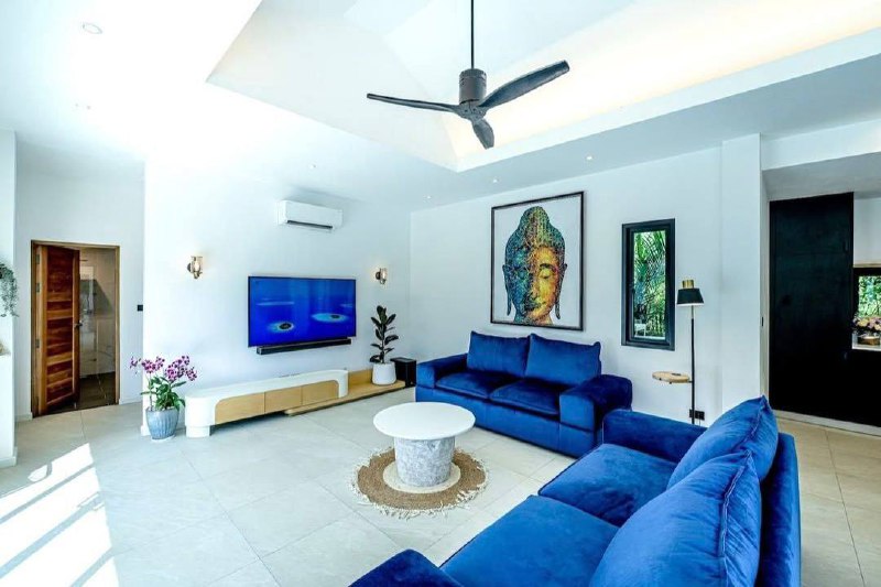 Аренда дома с бассейном в Чалонге