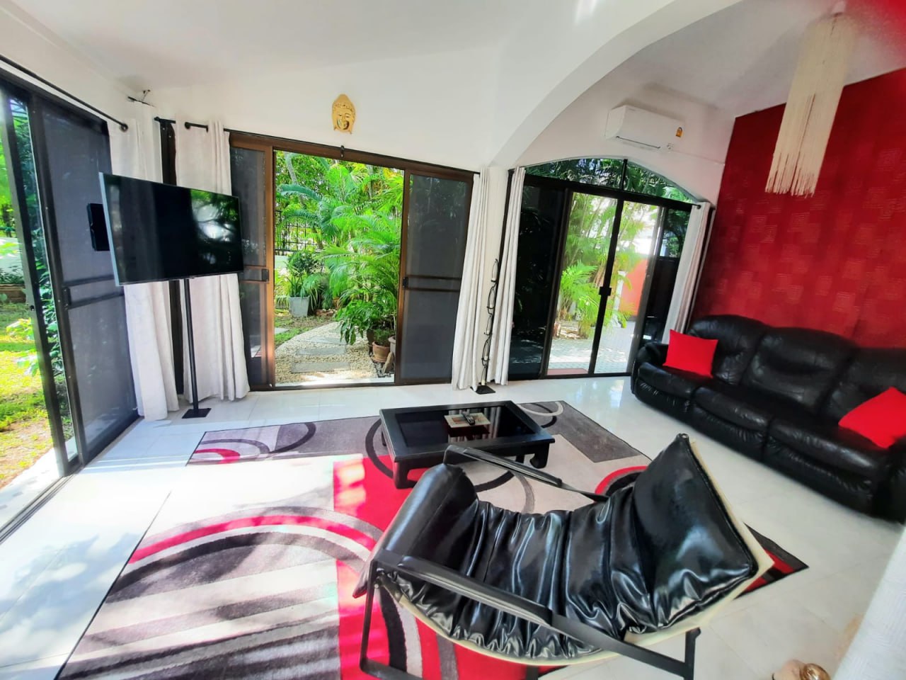 Аренда виллы на Раваи