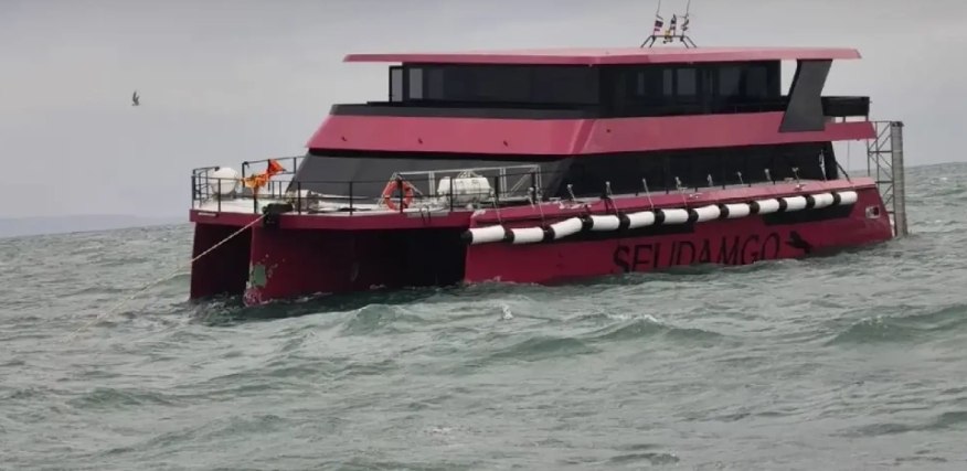 ЧП на туристическом корабле