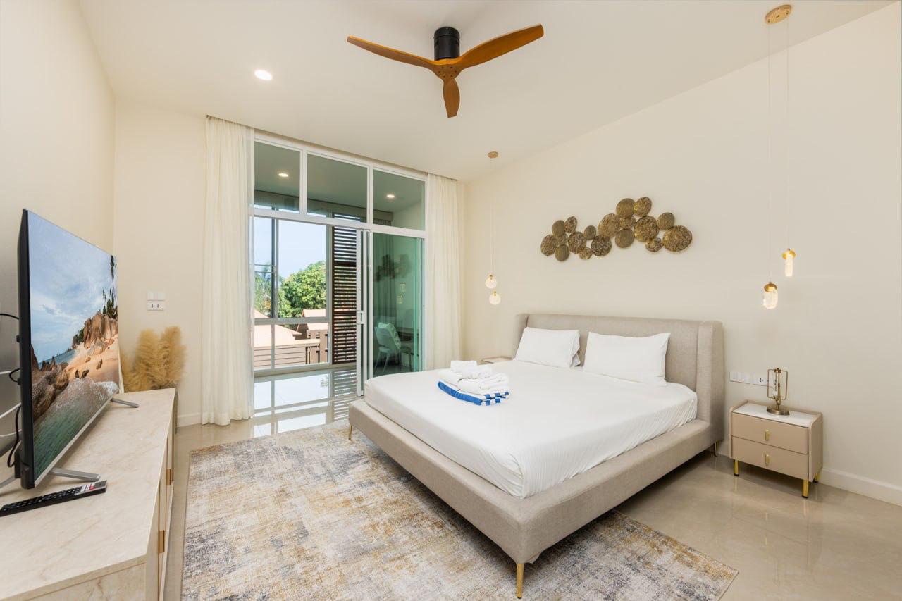 Аренда виллы с бассейном у пляжа