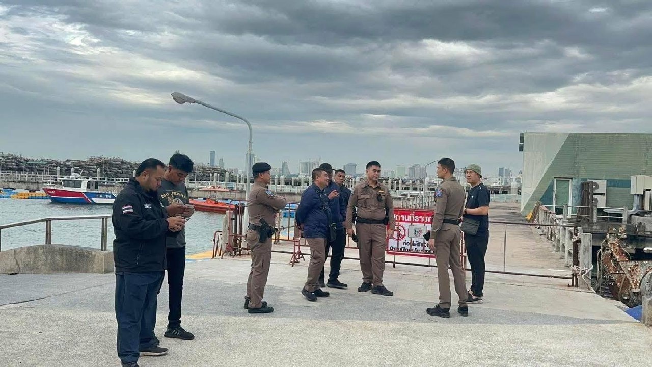 Крушение лодки у острова Ко Лан