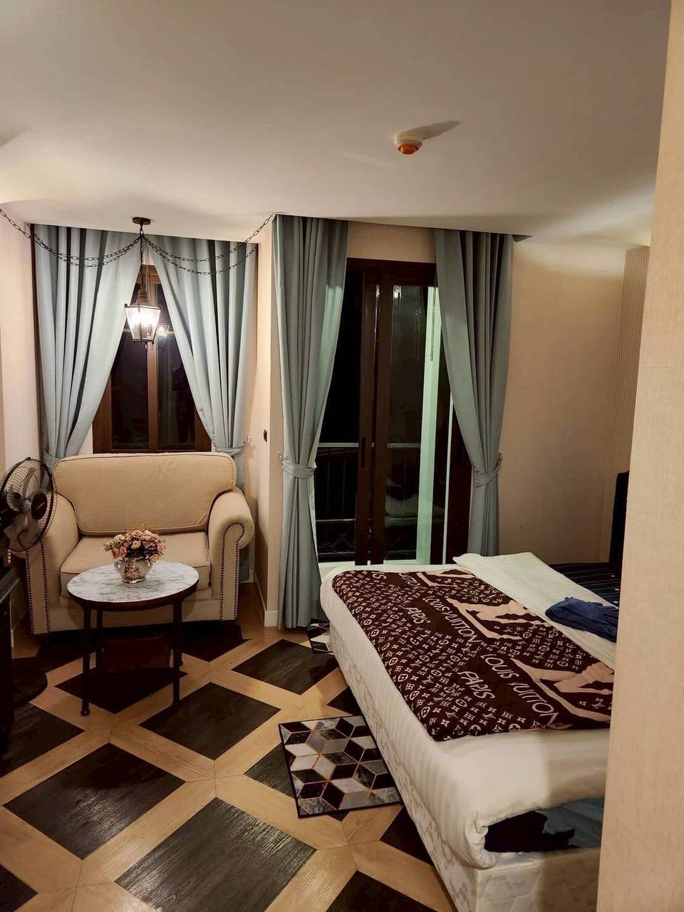 Краткосрочная аренда с бассейном