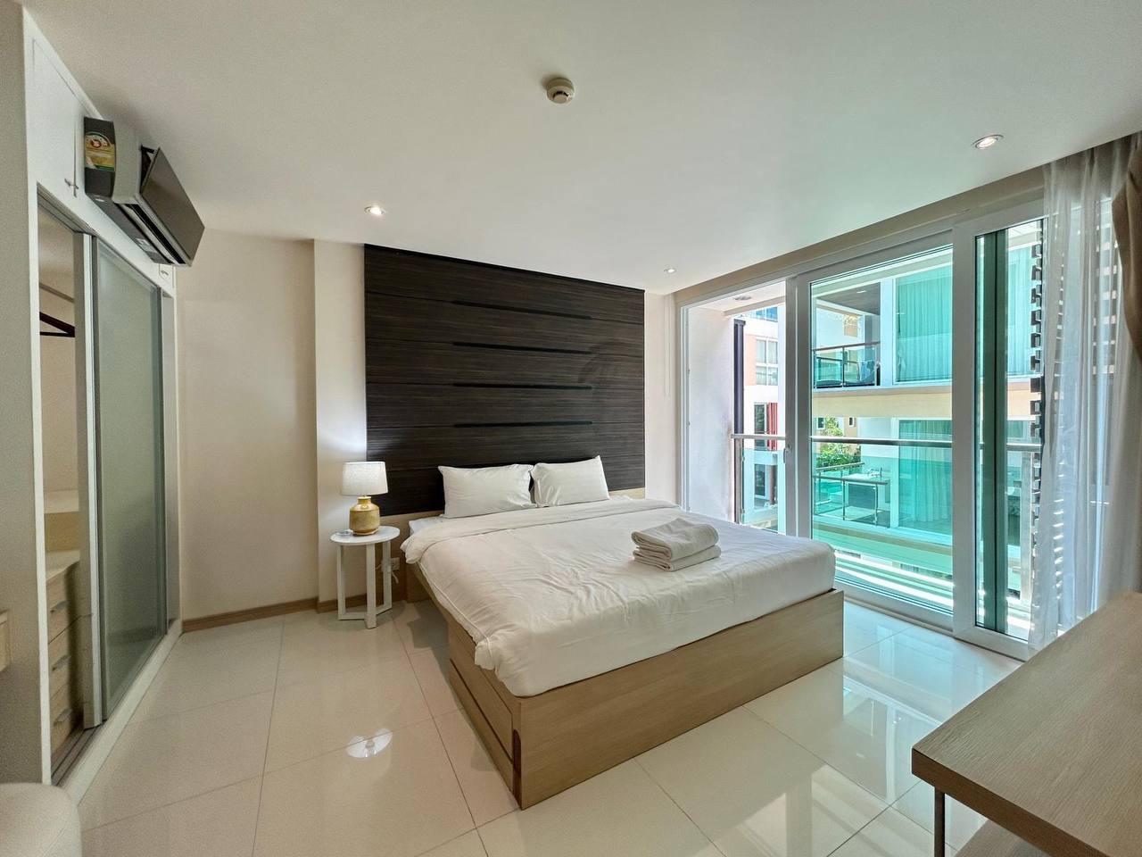 Аренда апартаментов с бассейном