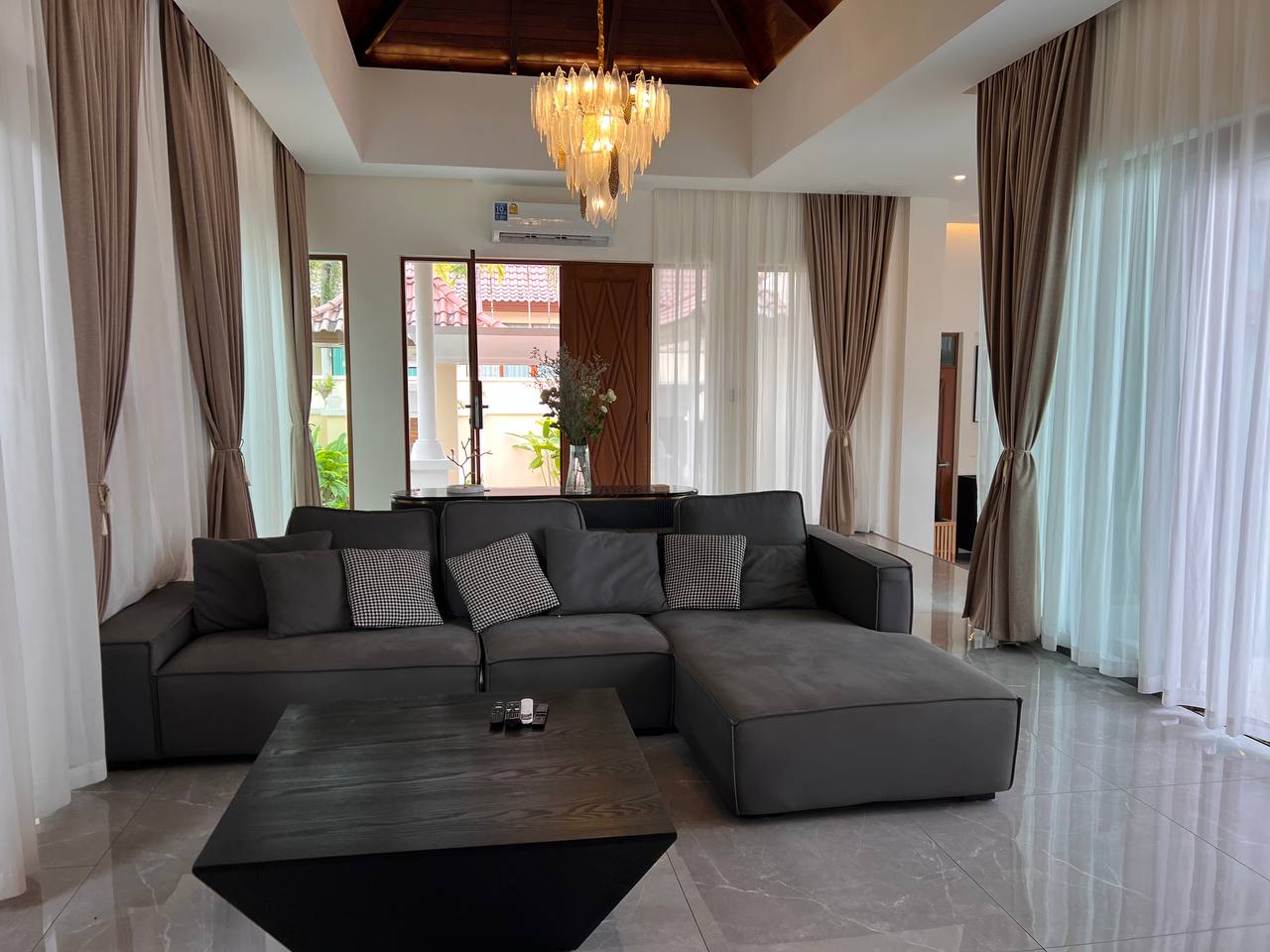 Аренда премиальной виллы на Пхукете