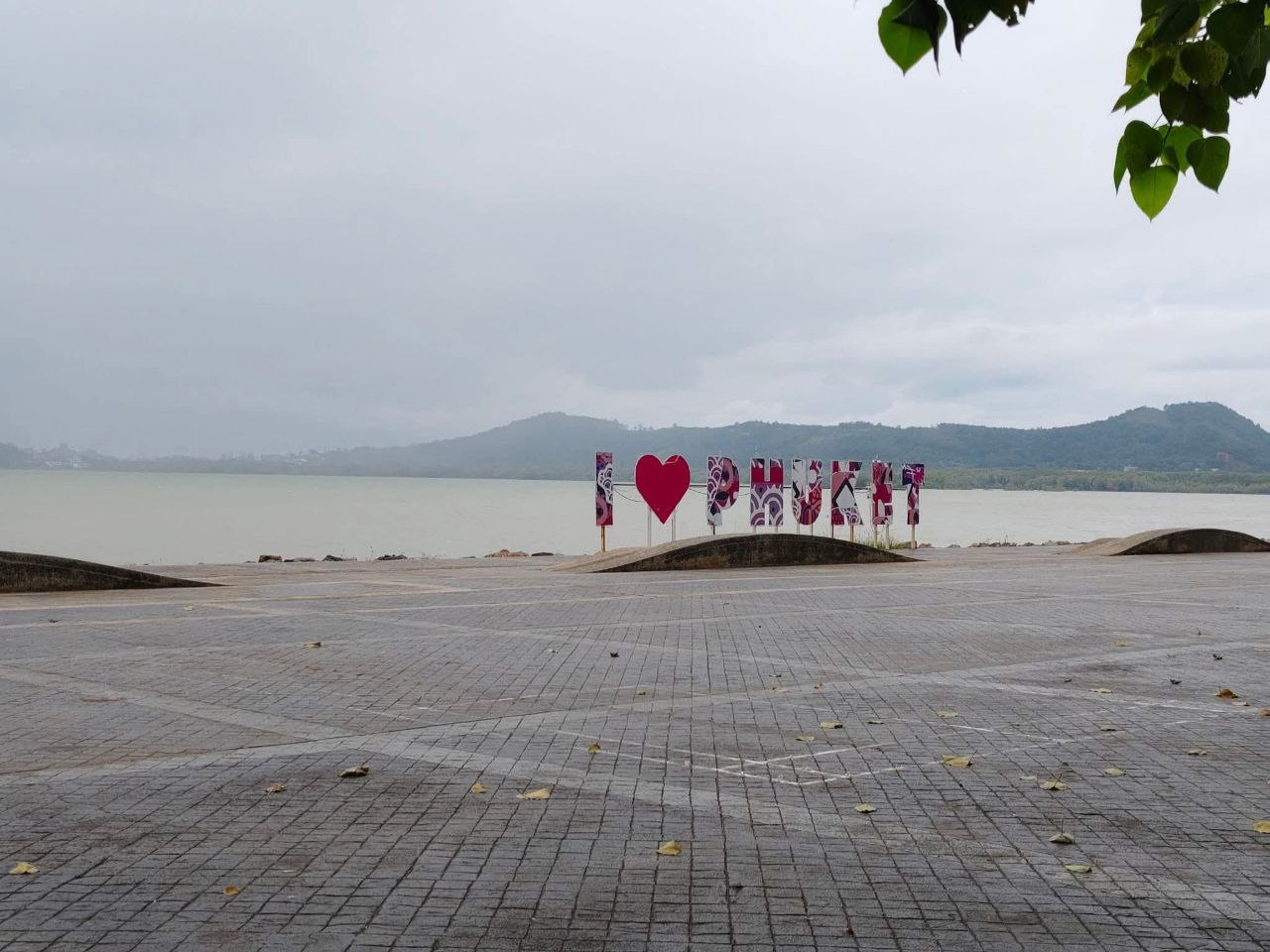 Открытие биеннале искусства на Пхукете 2025